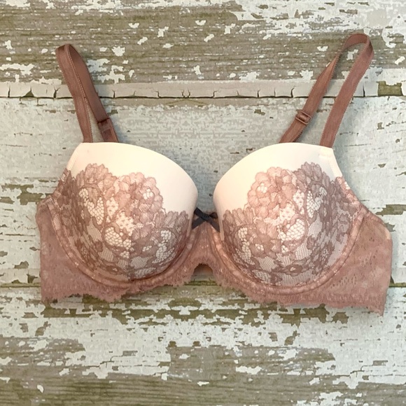 Victoria’s Secret Dusty Rose Padded Bra Size 38C